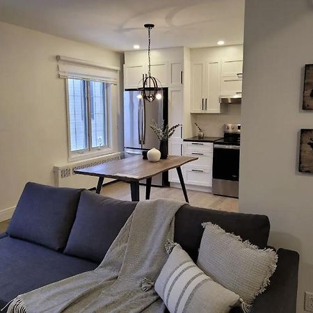 Free Parking, Beautiful 4 1/2- 2 Bedroom Apartment Montreal Exteriér fotografie